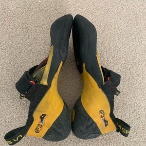 Men’s La Sportiva Skwama Rock Climbing Shoes - 8.5